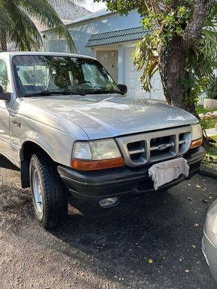 FORD RANGER 2.5 XL 4X2 CS 16V GASOLINA 2P MANUAL FORD RANGER 2.5 XL 4X2 CS 16V GASOLINA 2P MANUAL